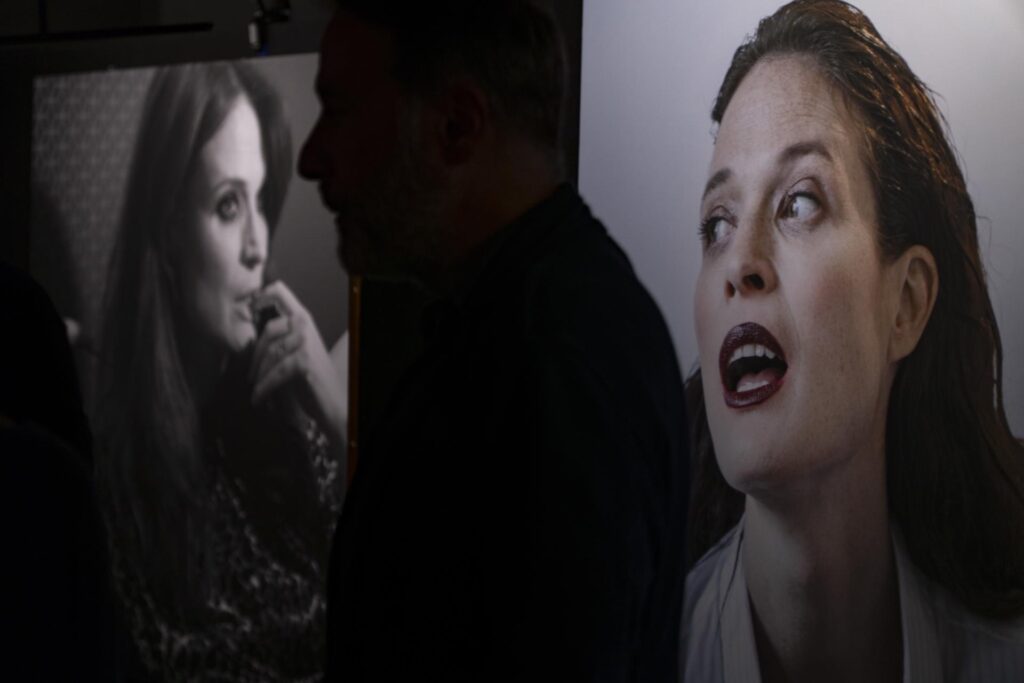 Reportage fotografico mostra fotografica - Alessandro Bianchi e Jane Alexander - Talia Visual foto grafica e video Firenze Toscana